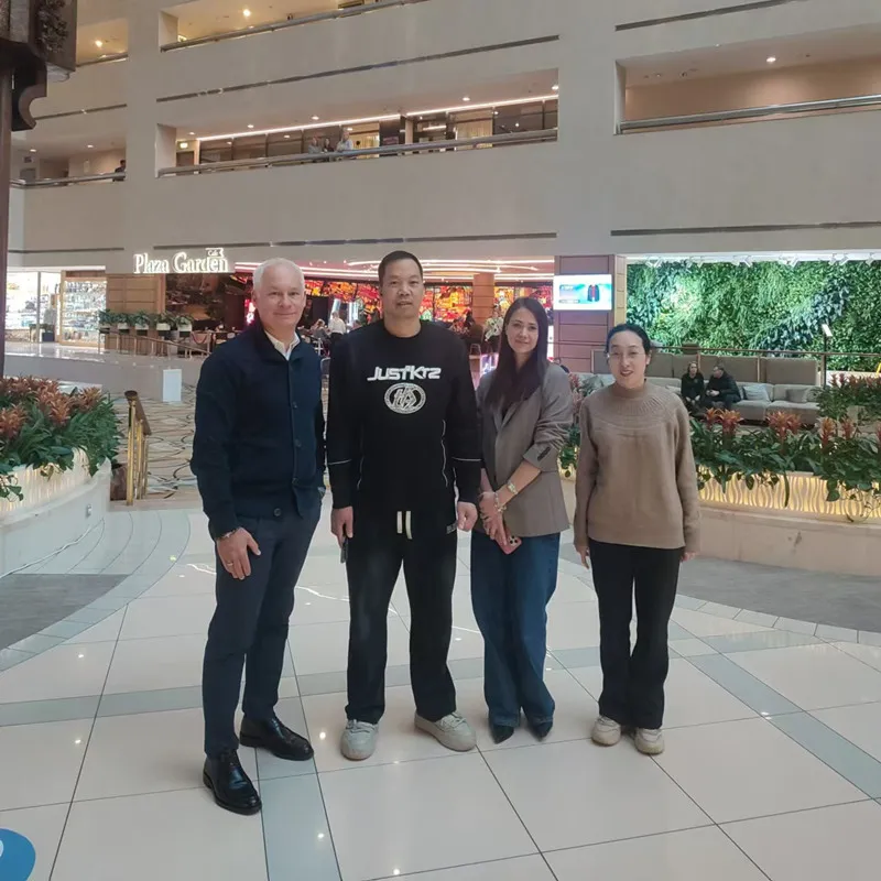 Moskuko MITEX erakusketan izan ginen.